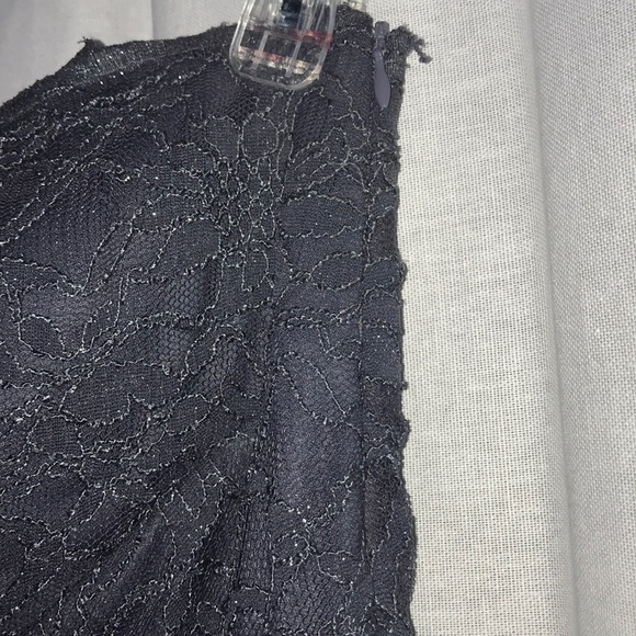 Beautiful Homecoming Juniors Size Dress - Picture 4 of 7